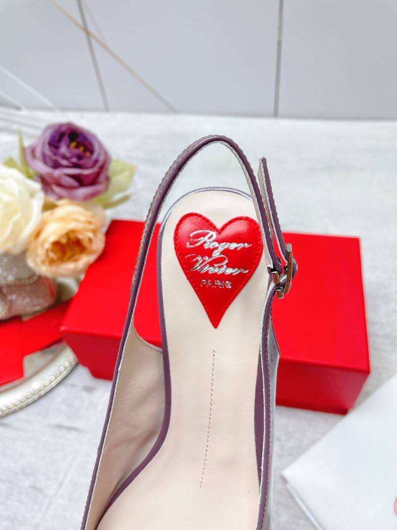 Roger Vivier flat shoes